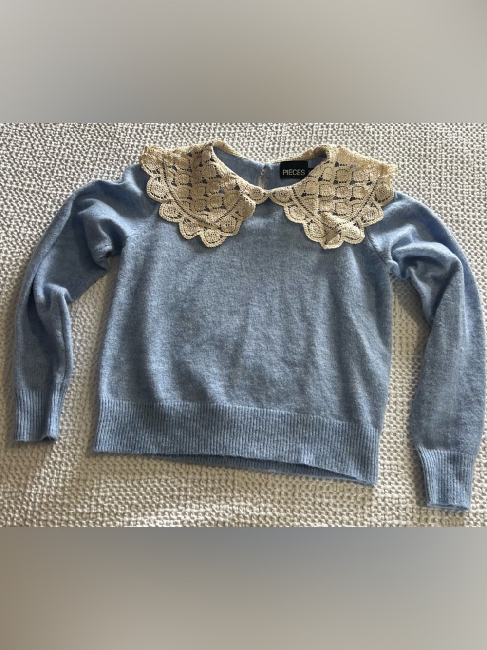 Pieces Lucielle Long Sleeve Crochet Collar Cottagecore Soft Sweater size M